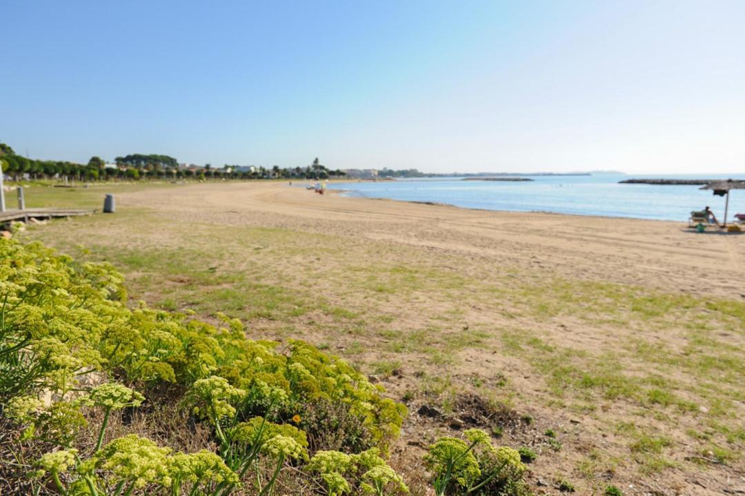 Casa Del Dorado Playa Cambrils Villa Ngoại thất bức ảnh